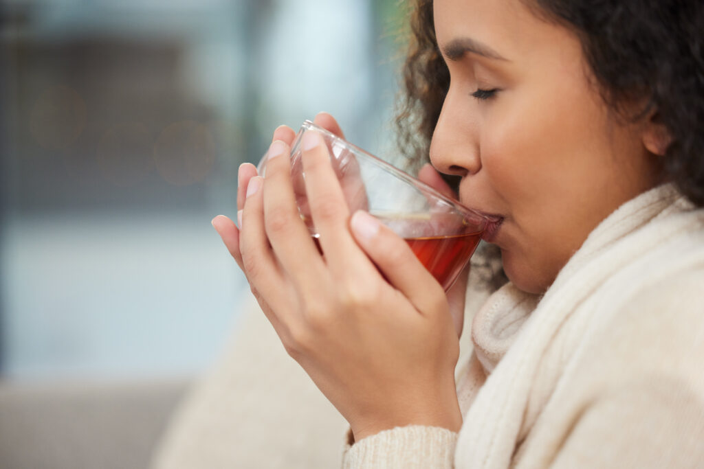 drinking detox tea to lose weight